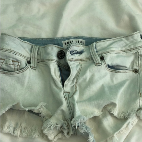 Shorts - Picture 1 of 3